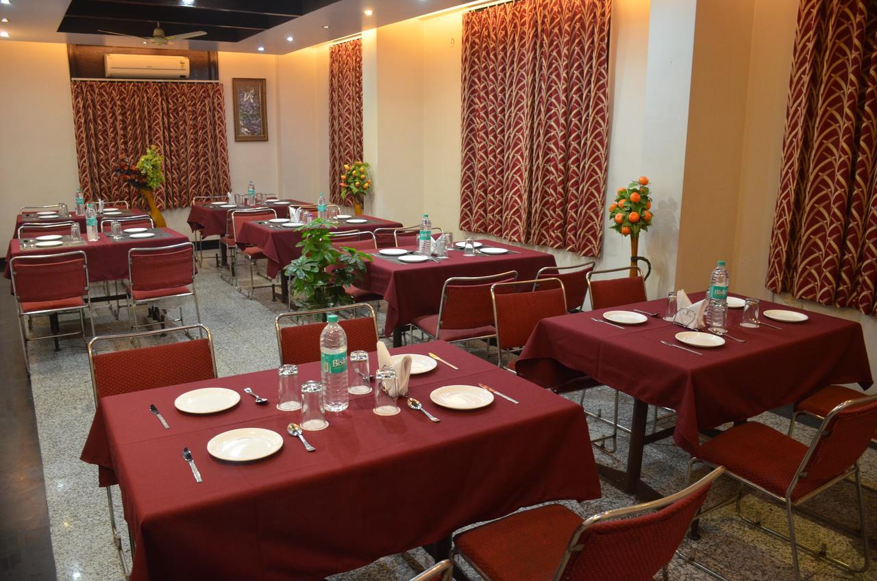 Hotel Jinendra Inn 자이푸르 외부 사진
